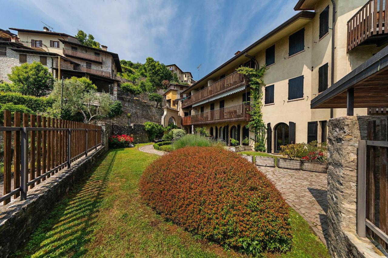 La Limonaia Apartments By Wonderful Italy Гардоне Ривера Екстериор снимка