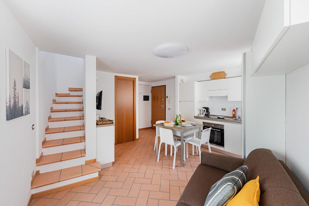 La Limonaia Apartments By Wonderful Italy Гардоне Ривера Екстериор снимка